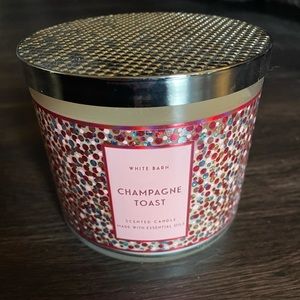 Champagne Toast - Bath and Body Works candle